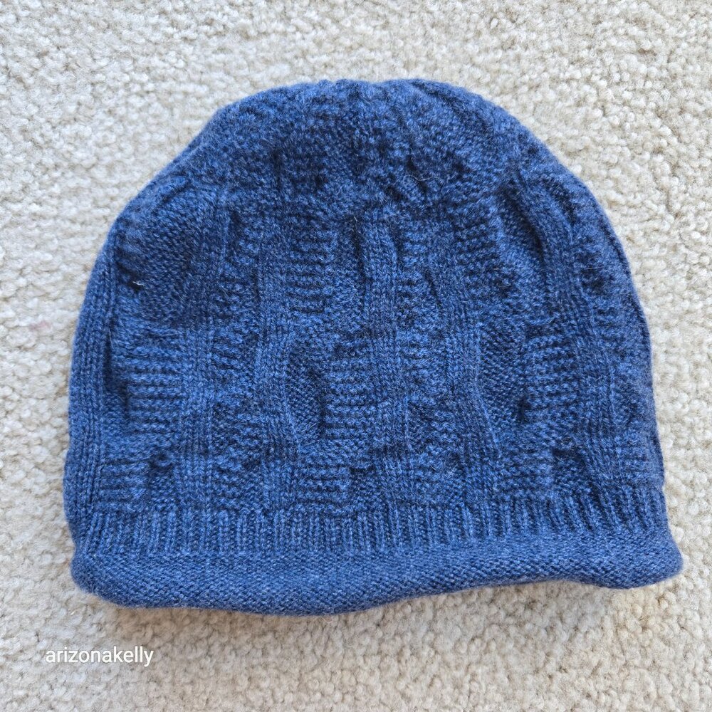 NWOT Cashmere Cable Knit Hat Nordstrom BLUE - Picture 5 of 7